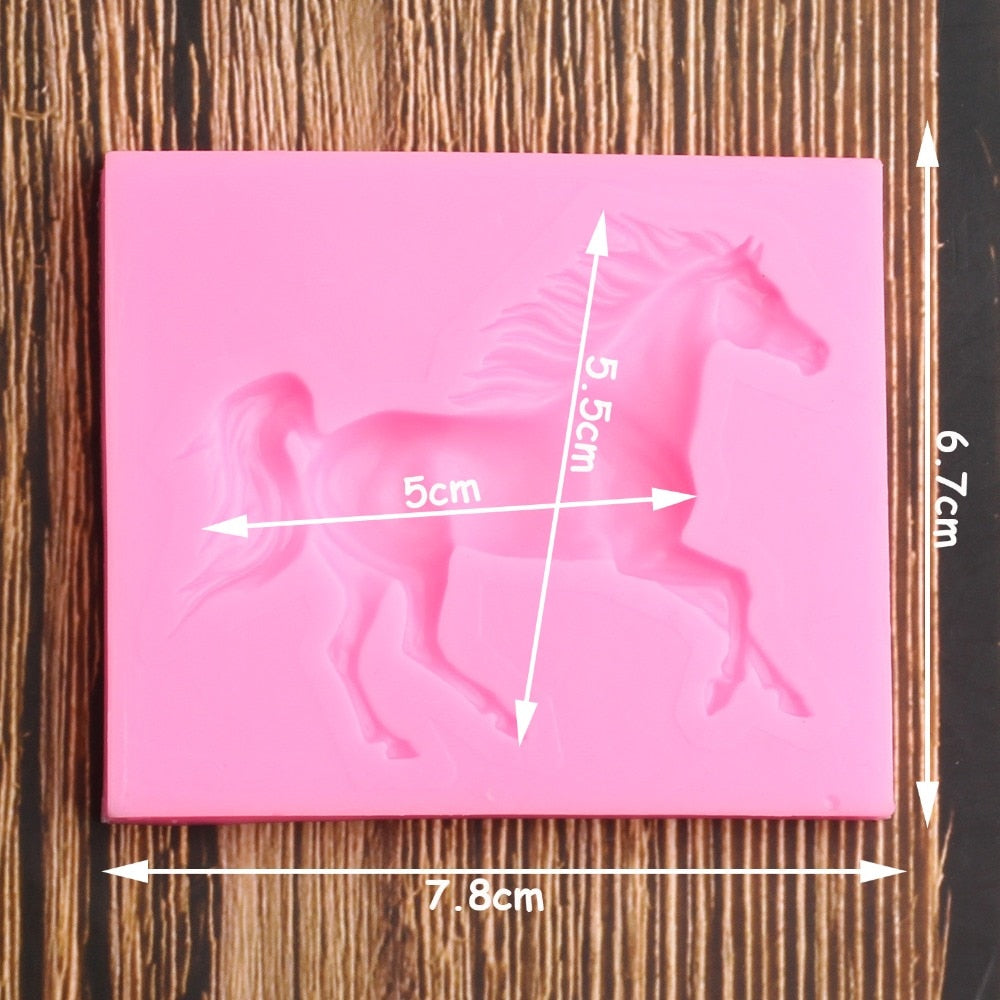 Non-Stick 3D Silicone Horse Mold for Baking & Crafts by HitMyNeed