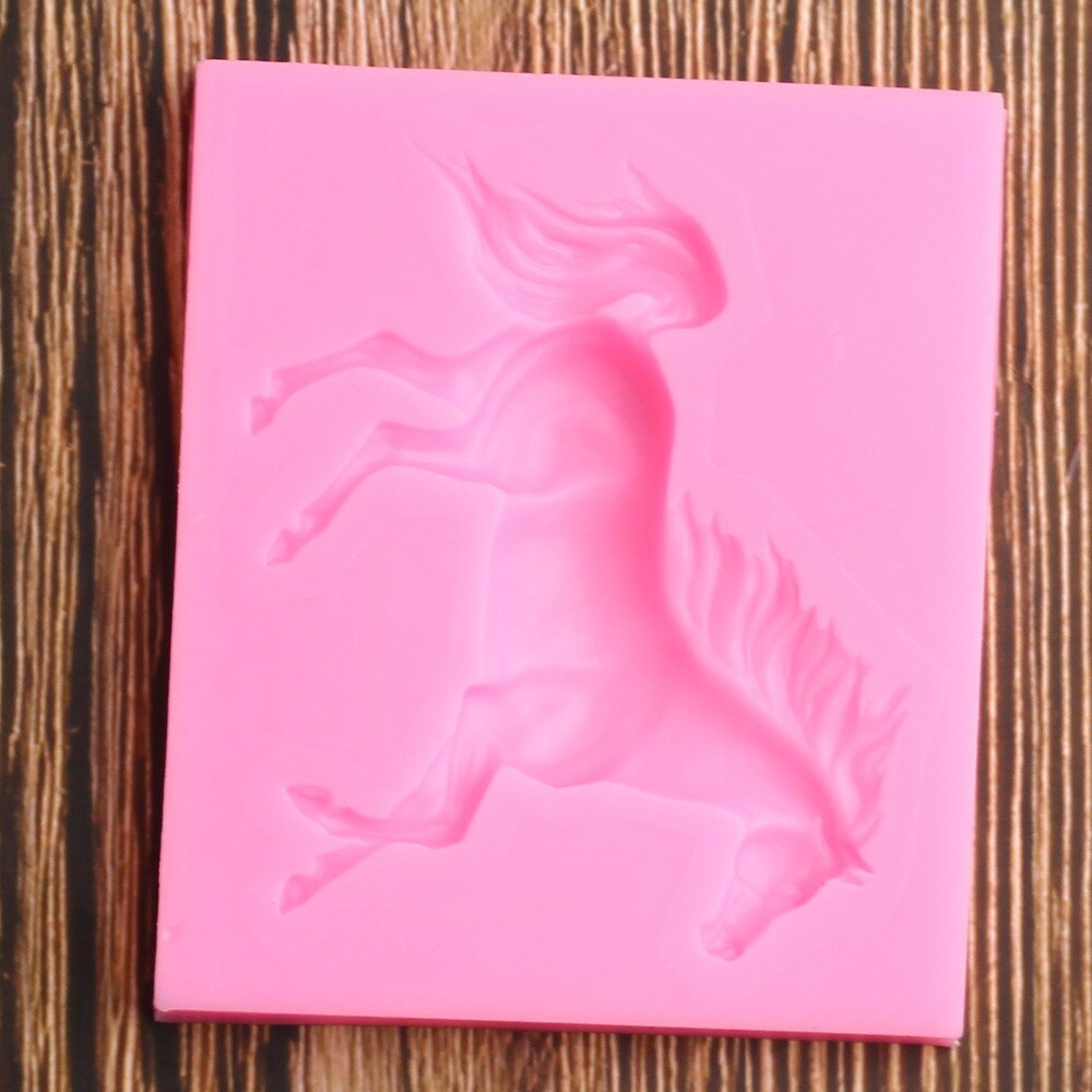 Non-Stick 3D Silicone Horse Mold for Baking & Crafts by HitMyNeed