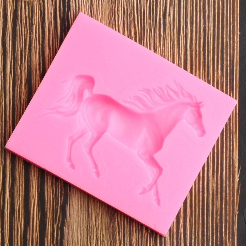 Non-Stick 3D Silicone Horse Mold for Baking & Crafts by HitMyNeed