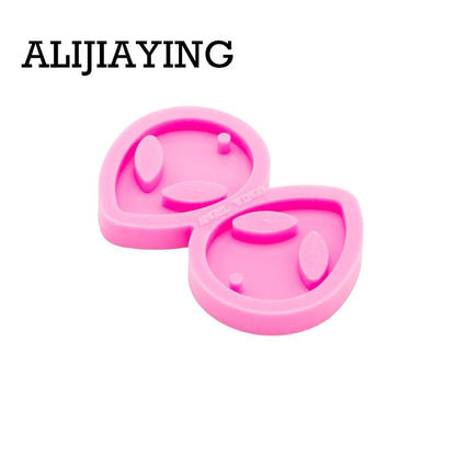 Non Stick Alien Silicone Mold for Resin & Candy by HitMyNeed