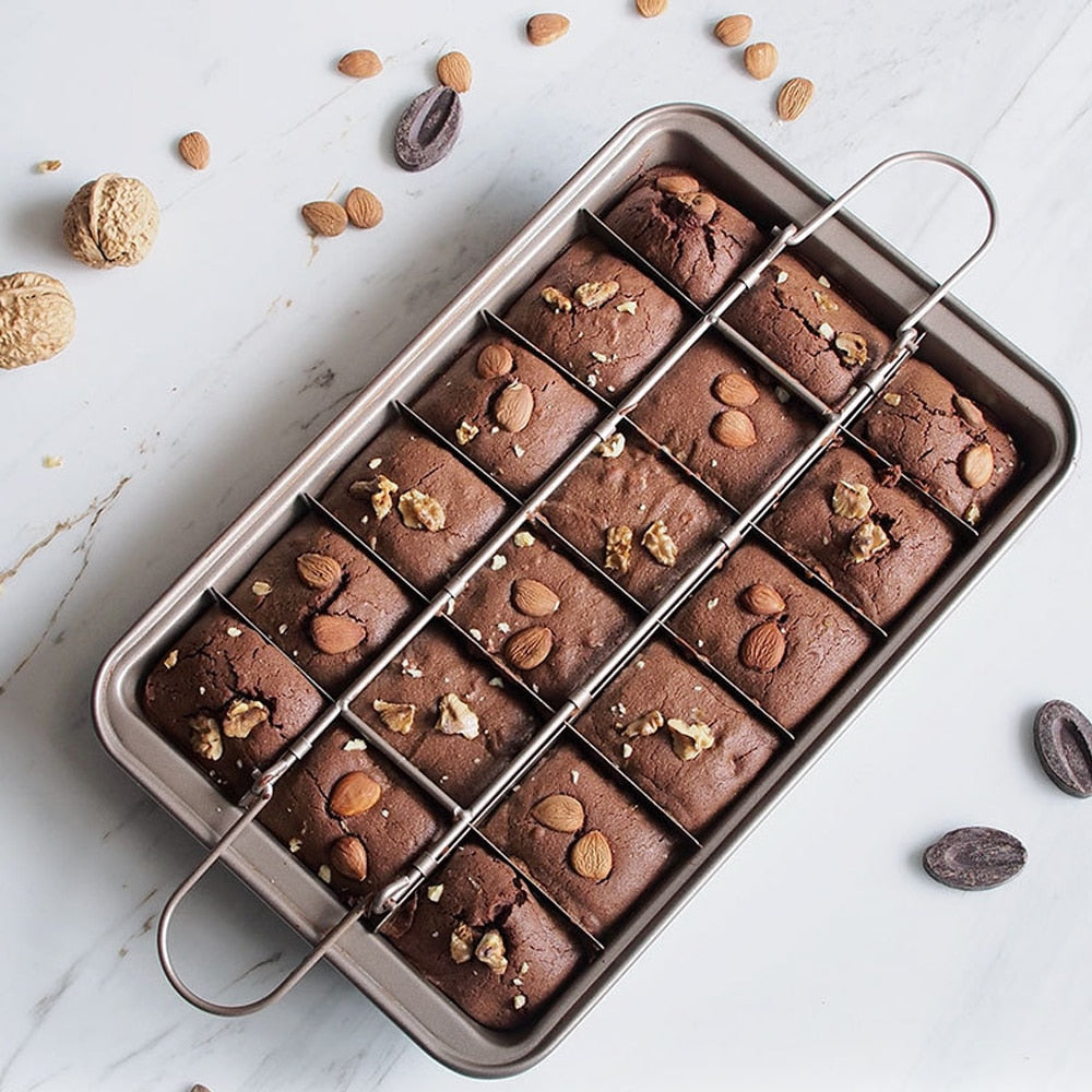 Non Stick All Corner Brownie Pan with Divider by HitMyNeed