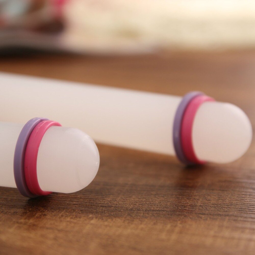 Non-Stick Fondant Roller for Cake Decorating by HitMyNeed