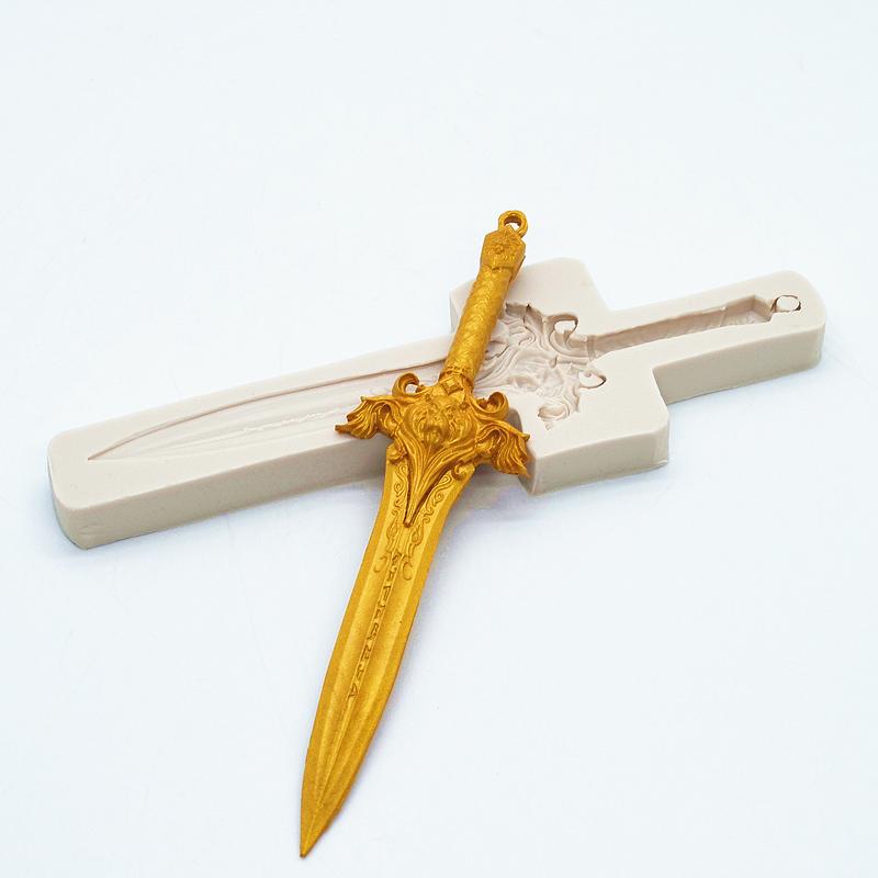 Non Stick Silicone Resin Sword Mold by HitMyNeed
