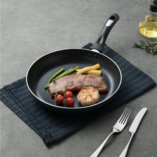 Nonstick Skillet Pan with Bakelite Handle 26cm by HitMyNeed