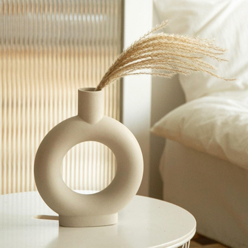 Nordic Ceramic Donut Vase - Modern Round Accent by HitMyNeed
