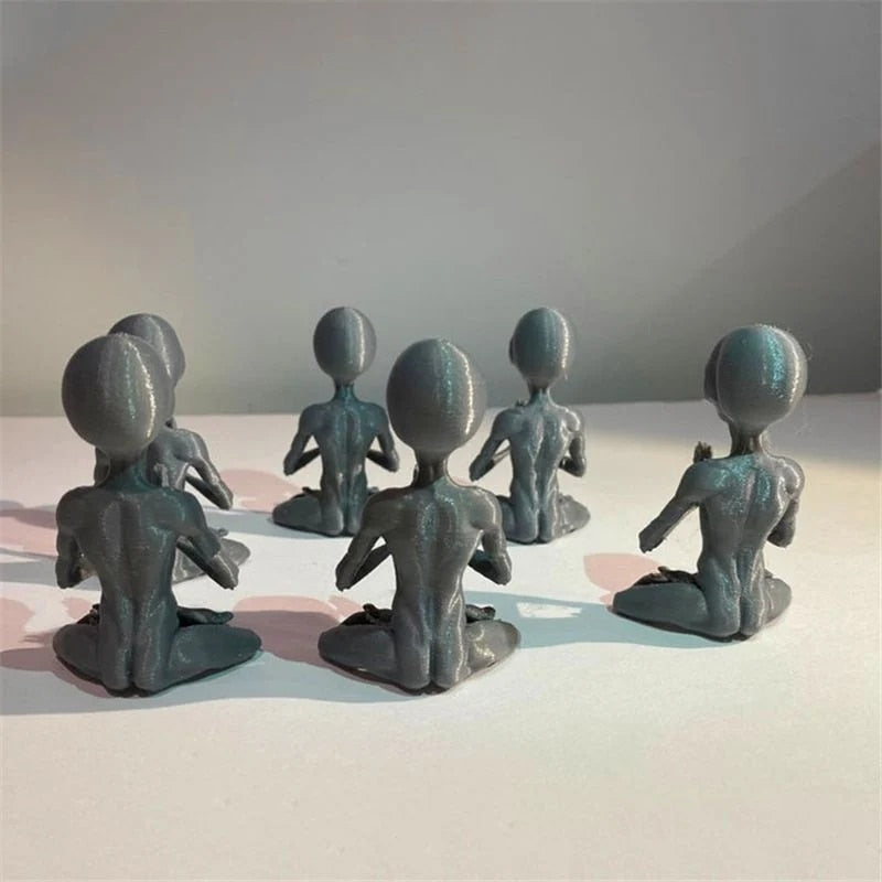 Outdoor Meditating Alien Resin Garden Statue 15cm by HitMyNeed