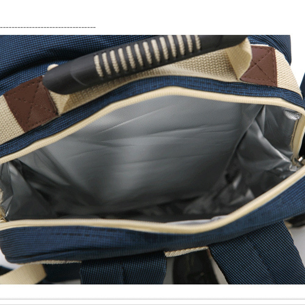 Outdoor Picnic Bag Set for 4 People with Tableware by HitMyNeed