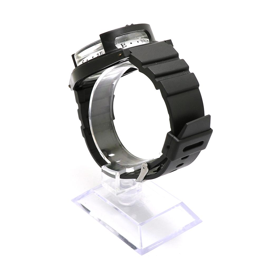 Outdoor Waterproof Wrist Compass with Silicone Band by HitMyNeed