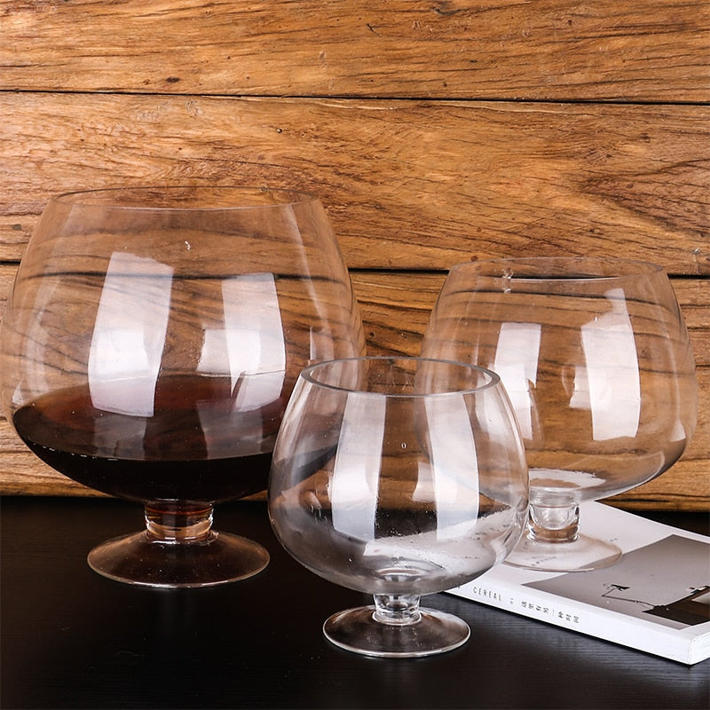 Oversized Wine Glass Centerpiece - 6L Capacity by HitMyNeed