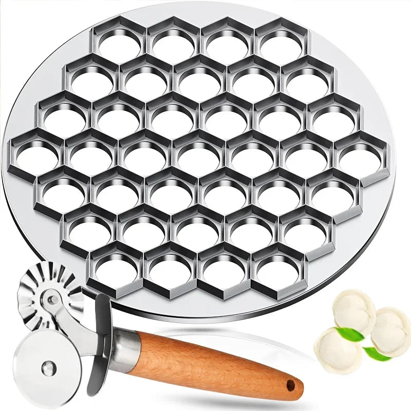 Pelmeni Dumpling Mold with Ravioli Double Cutter by HitMyNeed