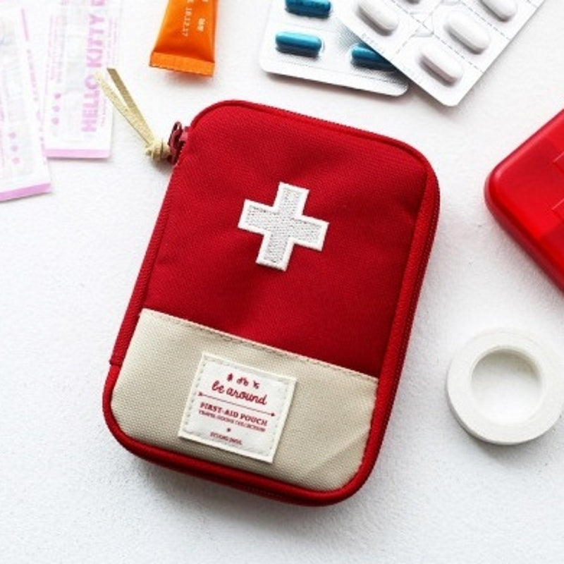 Personal Emergency Medical First Aid Bag by HitMyNeed
