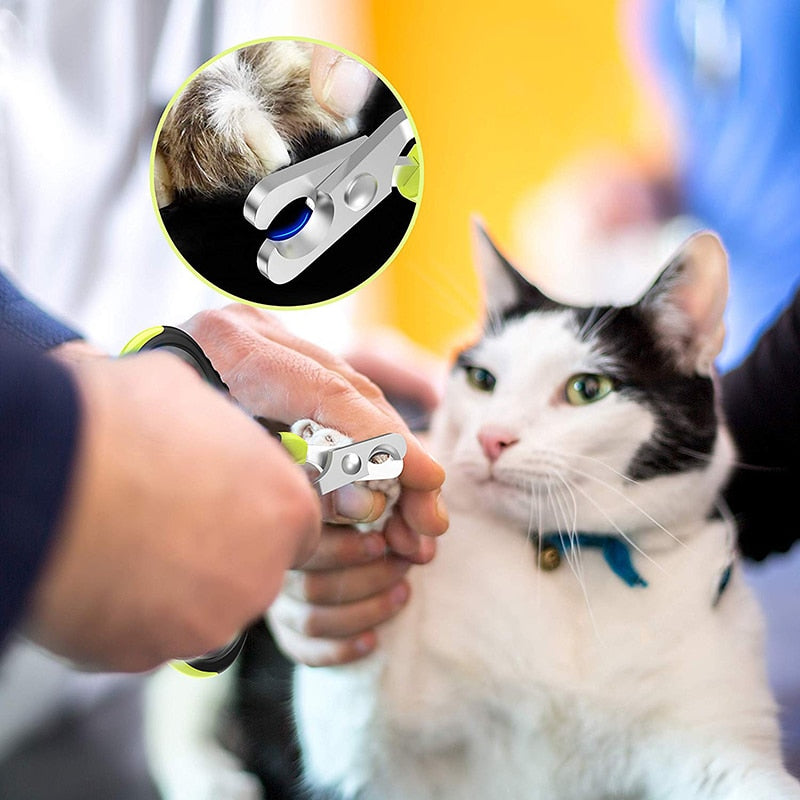Pet Nail Clipper with Comfortable Non-Slip Grip by HitMyNeed