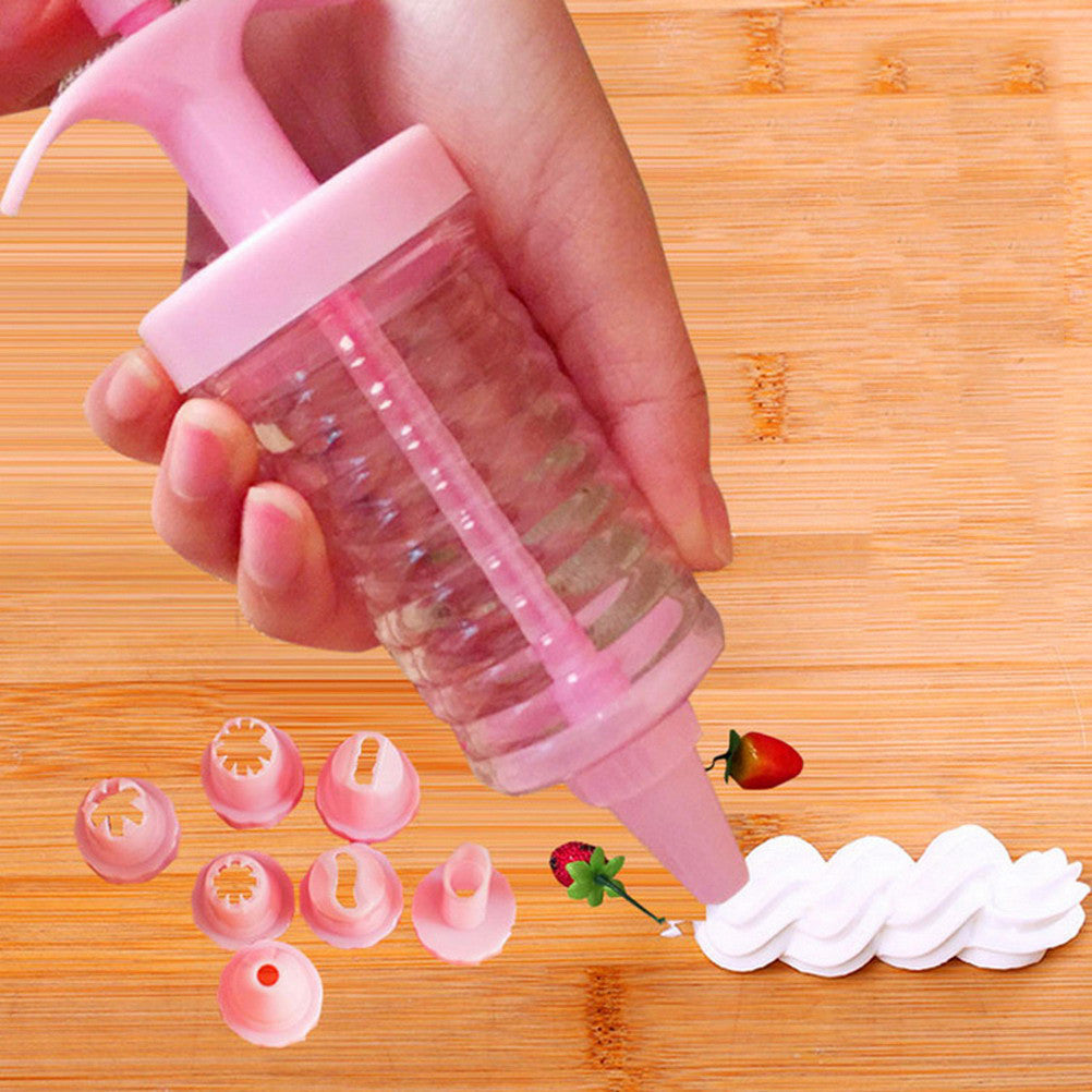 Piping Syringe Icing Dispenser with 7 Tips by HitMyNeed