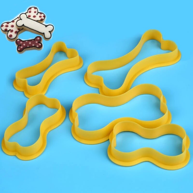 Plastic Bone Cookie Cutters Set (5 Pieces) by HitMyNeed
