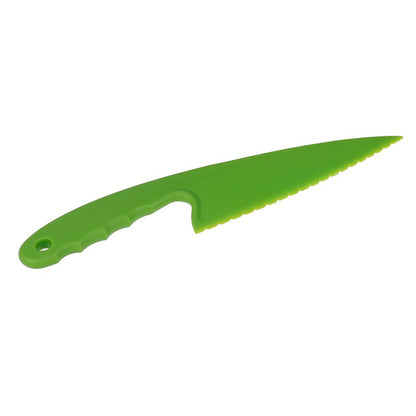 Plastic Cake Knife Slicer Tool with Serrated Edge by HitMyNeed
