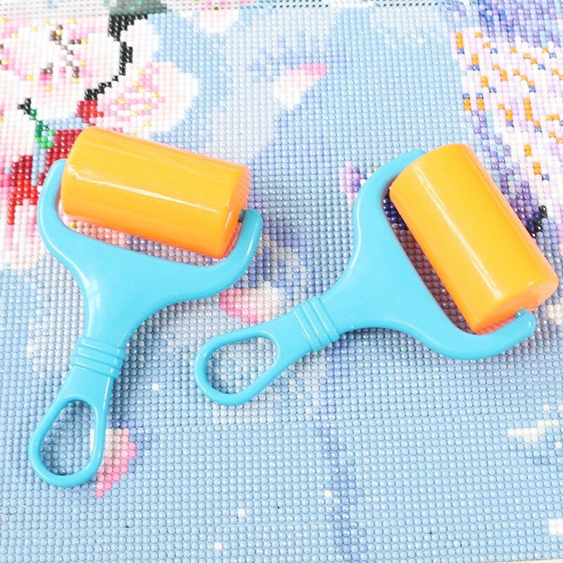Plastic Diamond Painting Roller Tool by HitMyNeed