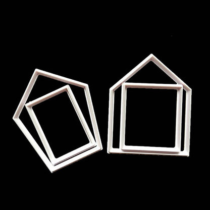 Plastic Gingerbread House Cookie Cutter Set (4pc) by HitMyNeed