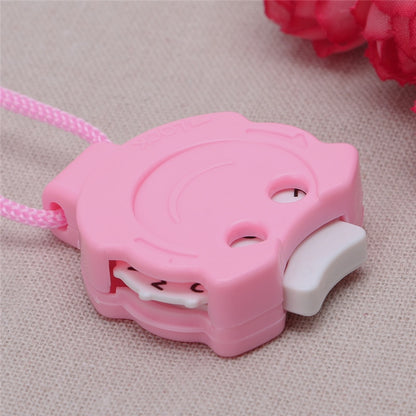Plastic Knitting Row Counter with Neck Cord by HitMyNeed