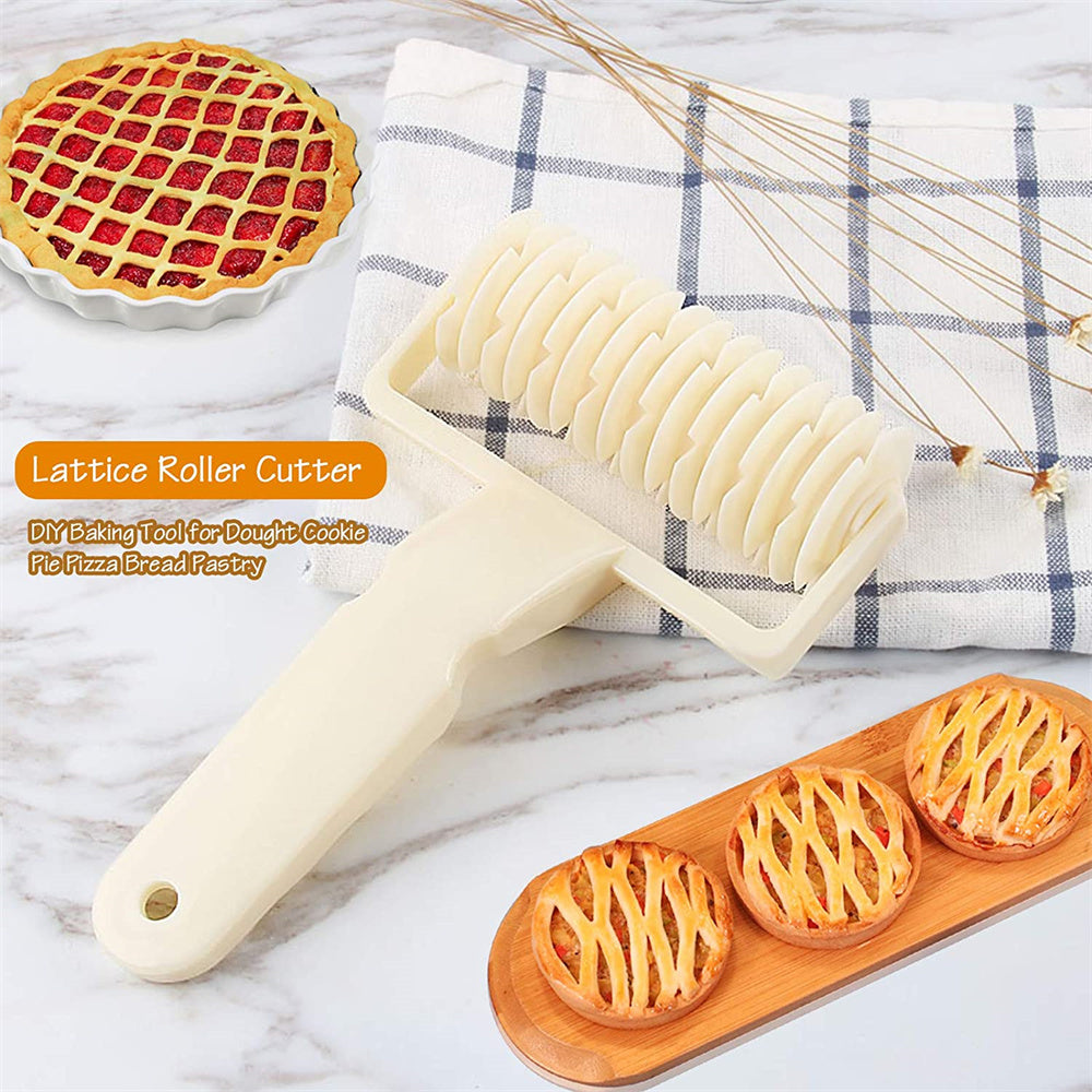 Plastic Lattice Cutter Wheel for Pastry & Dough m by HitMyNeed