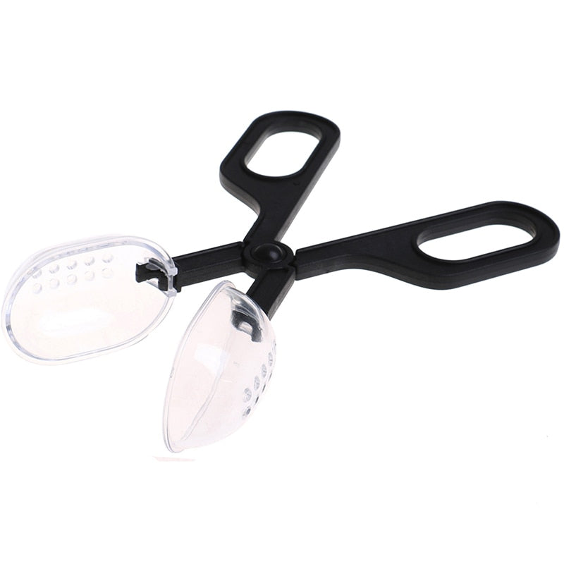 Plastic Reptile Feeding Tongs with Scoop Ends by HitMyNeed