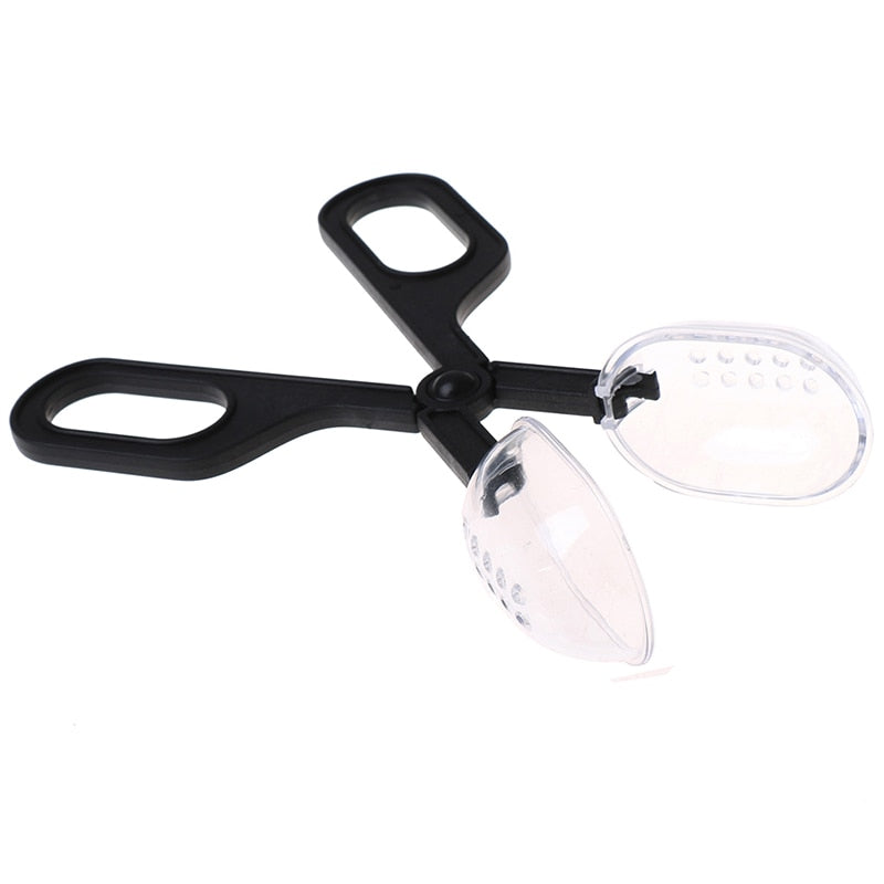 Plastic Reptile Feeding Tongs with Scoop Ends by HitMyNeed