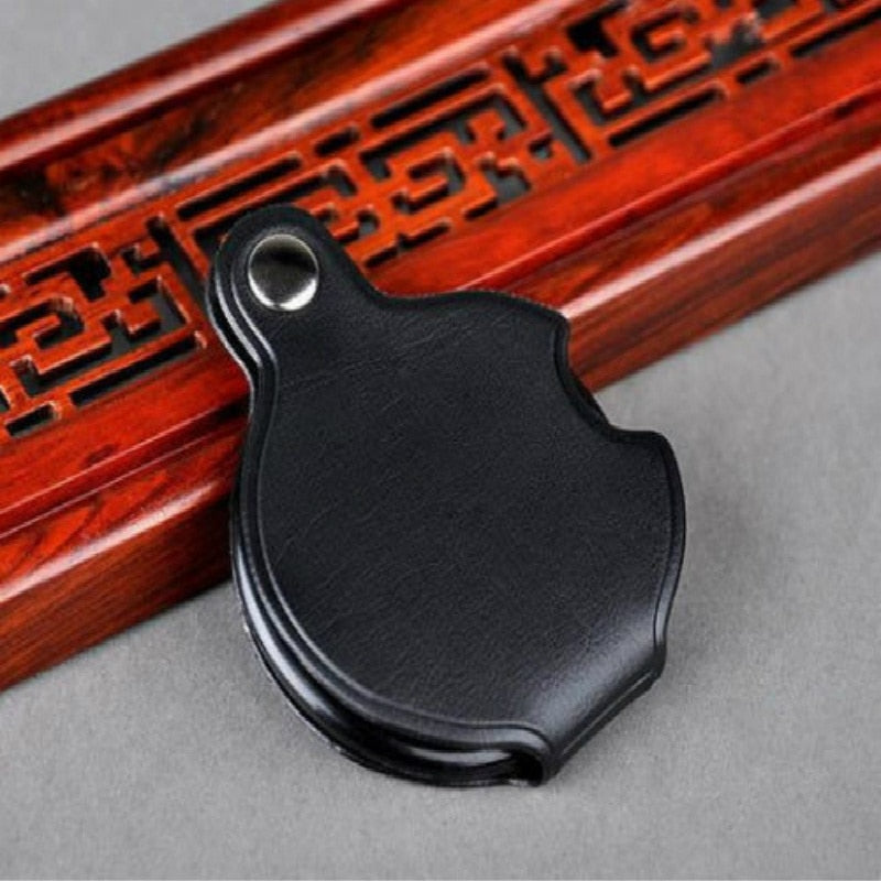 Pocket Magnifying Glass with Leather Pouch 8x by HitMyNeed