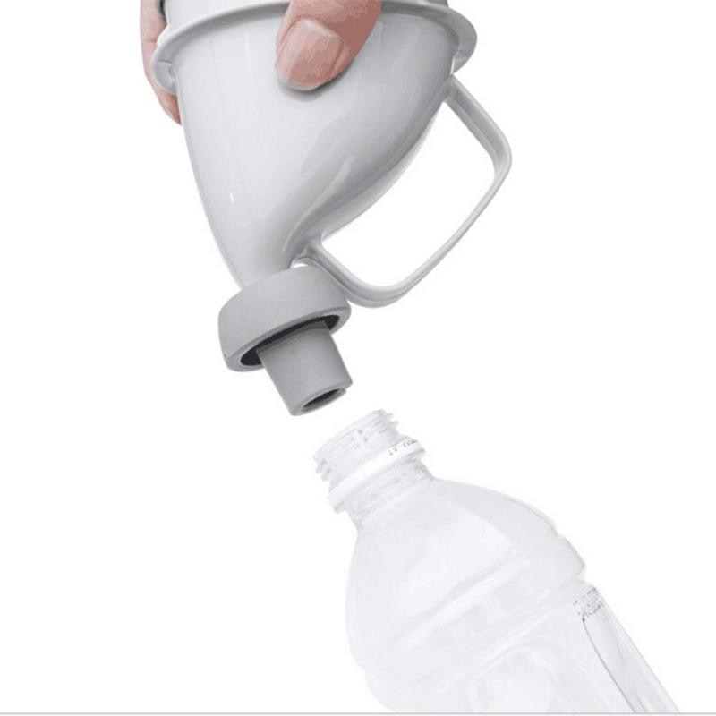Portable Car Emergency Urinal Bottle 100ml by HitMyNeed