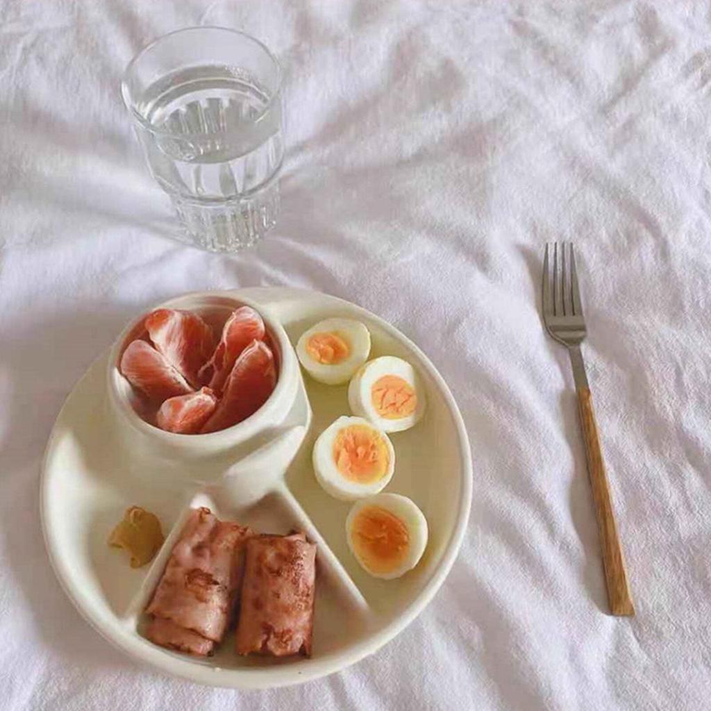Portable Non-Breakable Divided Plate with Cup Holder by HitMyNeed