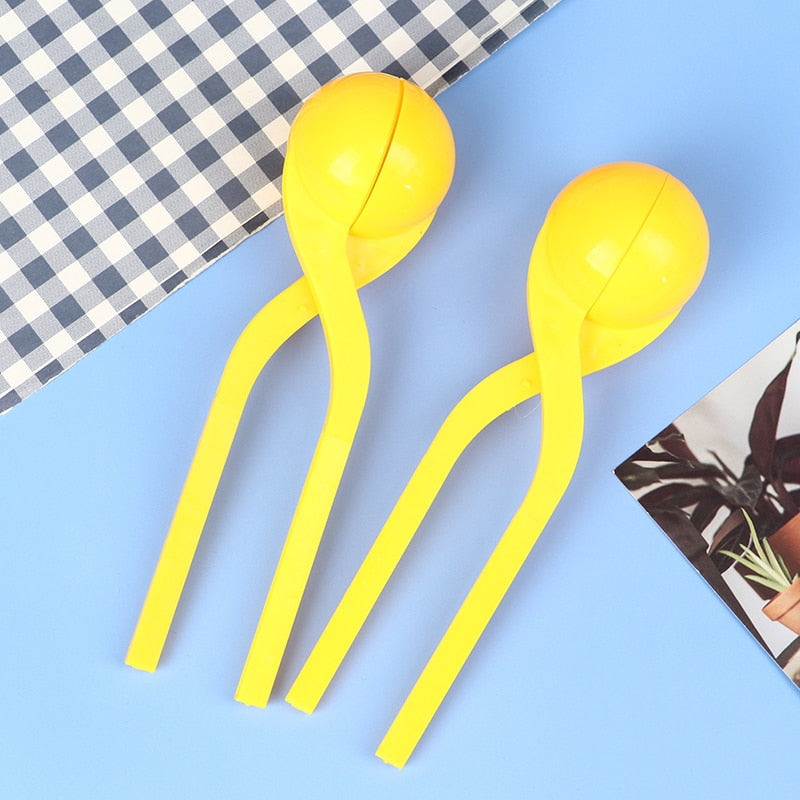 Portable Round Snowball Makers Set of 2 by HitMyNeed