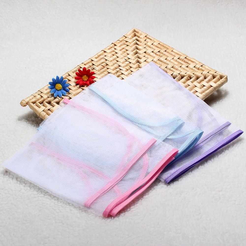 Protective Ironing Mesh Guard for Clothes by HitMyNeed