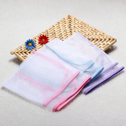 Protective Ironing Mesh Guard for Clothes by HitMyNeed