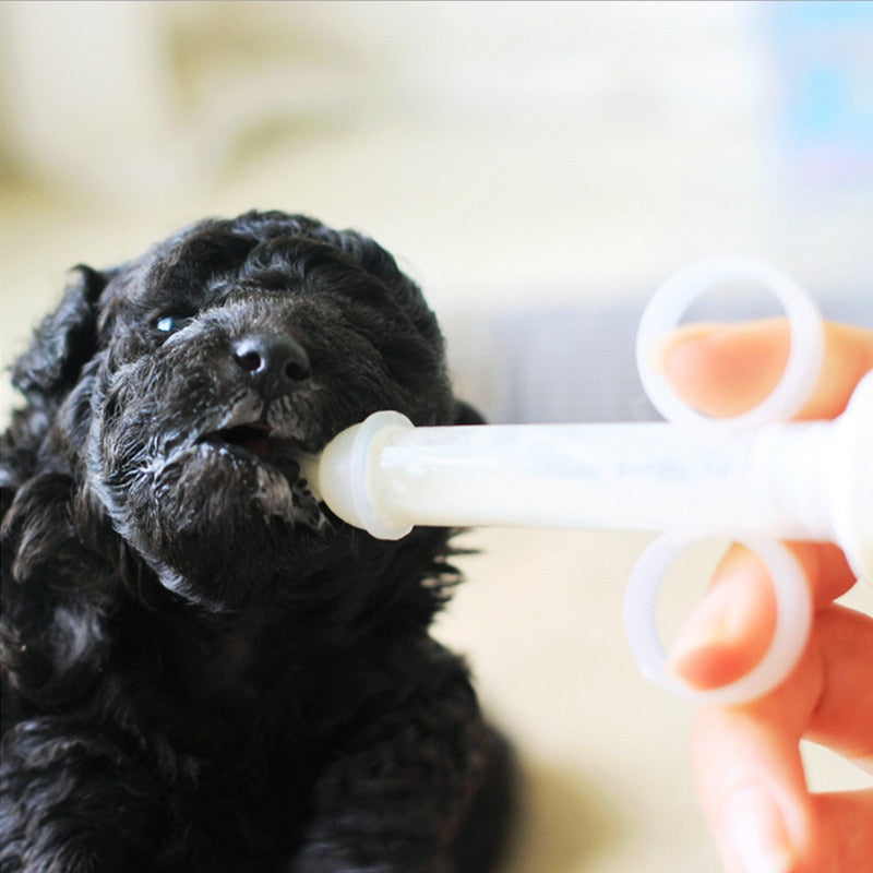 Puppy Feeding Syringe Set with Measuring Cup by HitMyNeed
