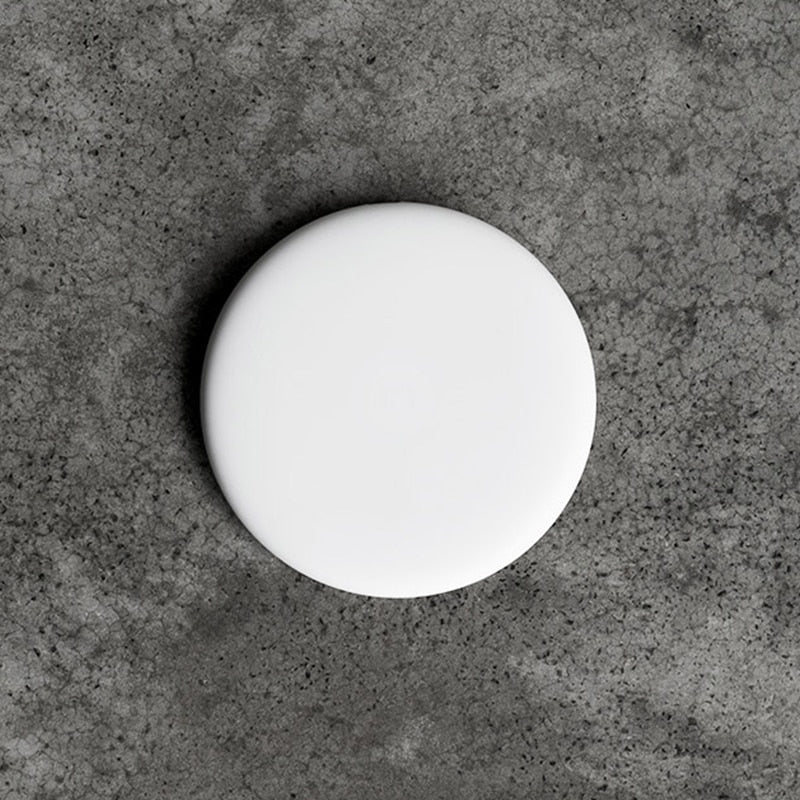 Qi Wireless Charging Pad for Smartphones by HitMyNeed