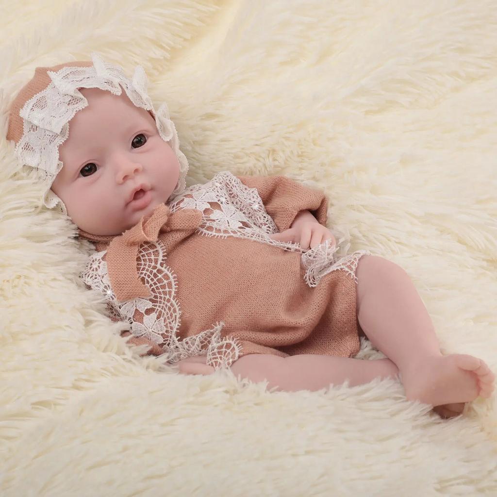 Realistic 47cm Silicone Reborn Baby Doll by HitMyNeed