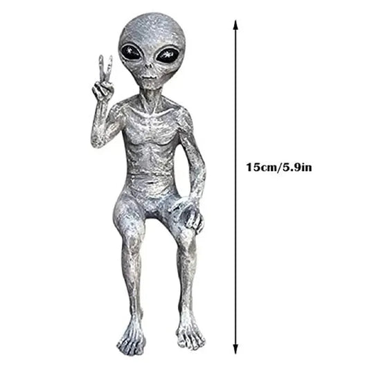 Resin Alien Garden Statue UFO Dwarf Ornament 15cm v by HitMyNeed