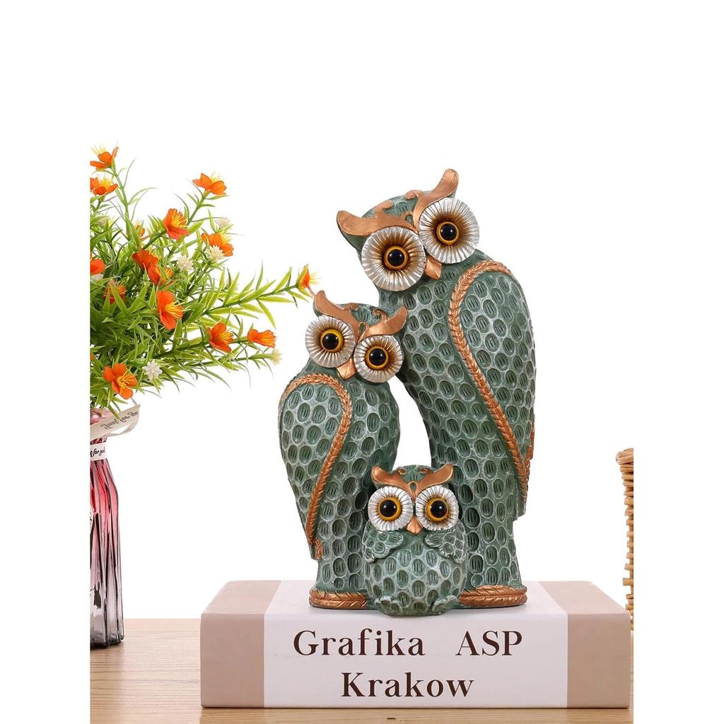Resin Owl Family Figurine Home Decor by HitMyNeed