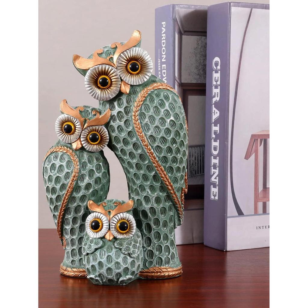 Resin Owl Family Figurine Home Decor by HitMyNeed