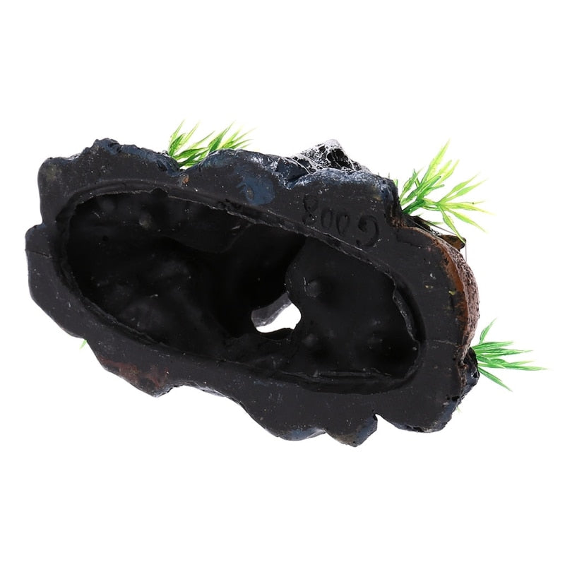 Resin Skull Aquarium Ornament with Plants by HitMyNeed