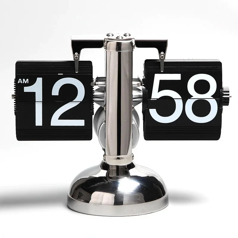 Retro Flip Desk Clock with Mechanical Display silver-black by HitMyNeed