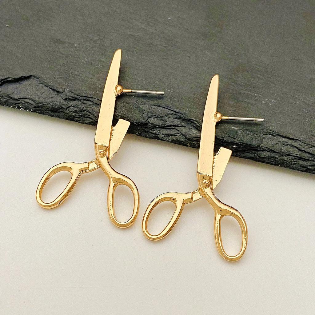 Retro Scissors Ear Studs for Women golden by HitMyNeed