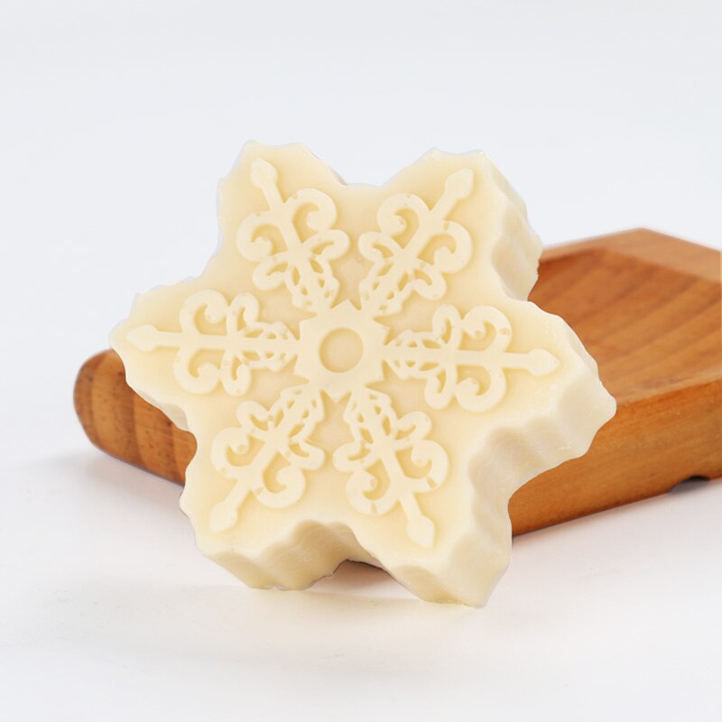 Reusable Silicone 6-Cavity Snowflake Mold Tray by HitMyNeed