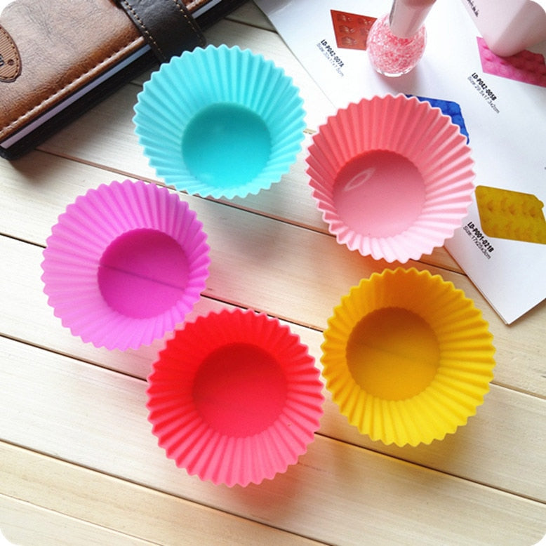 Reusable Silicone Cupcake Liners (Set of 6) by HitMyNeed