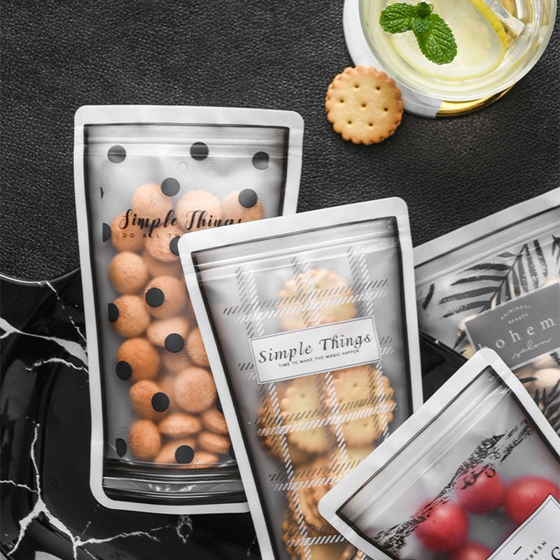 Reusable Silicone Food Storage Bags (Set of 4) by HitMyNeed