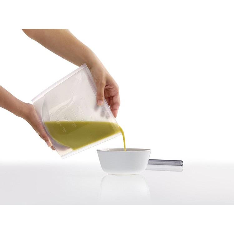 Reusable Silicone Snack Bags with Zipper Seal (4-Pack) by HitMyNeed
