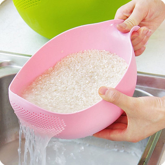 Rice Washing Strainer Bowl with Handle by HitMyNeed
