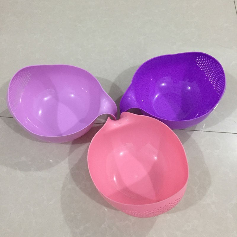 Rice Washing Strainer Bowl with Handle by HitMyNeed