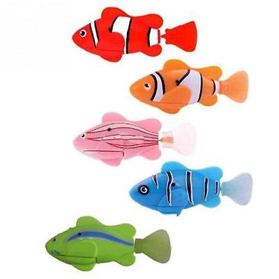 Robo Fish Water-Activated Clownfish Toy Set by HitMyNeed