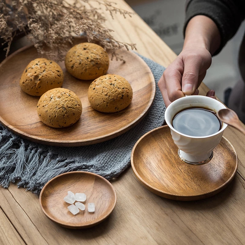Round Natural Acacia Wood Plate Set (4 Pieces) by HitMyNeed