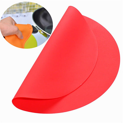 Round Silicone Microwave and Baking Mat 30cm by HitMyNeed