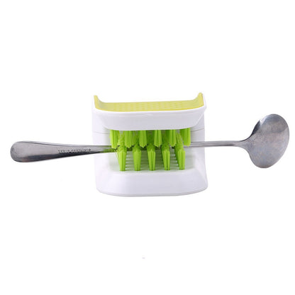 Safety Cleaning Brush for Knives & Cutlery by HitMyNeed